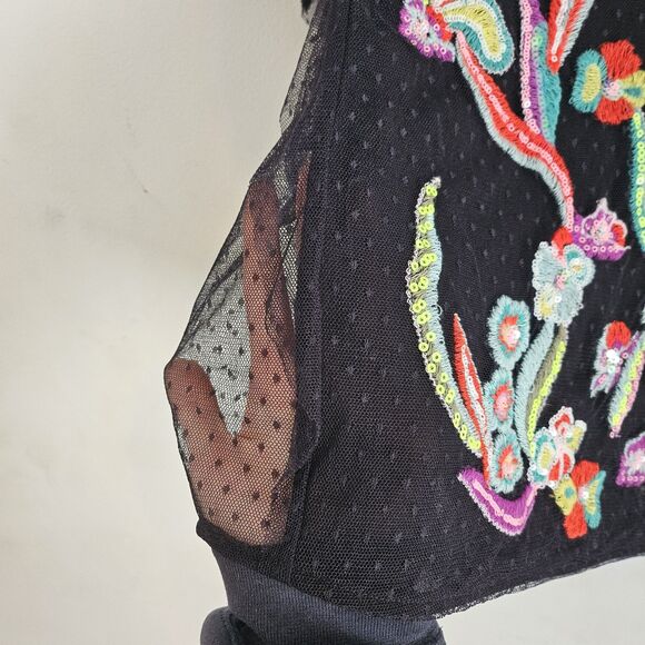 Guess Embroidered Top Sz L Whimsy Goth Fairy Grunge Flutter Sleeve Boxy Crop Top - Picture 3 of 11